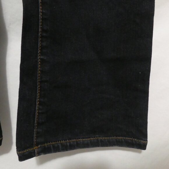 YGDA JEANS | size 28 | Classic Dark Denim Jeans | Button and Zip-Up Closure - Picture 9 of 16